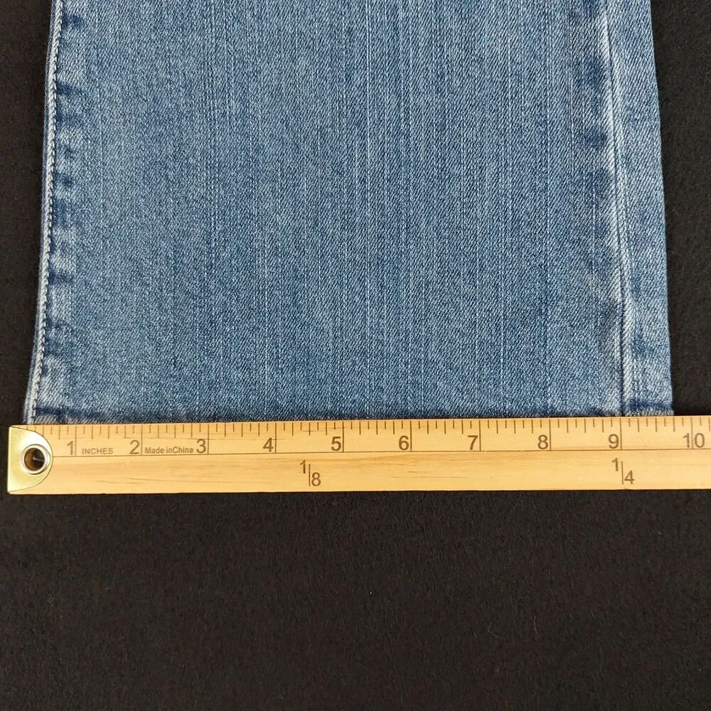 American Eagle Original Boot Cut Stretch Jeans Women's 12 (Fit 36x31) Distressed